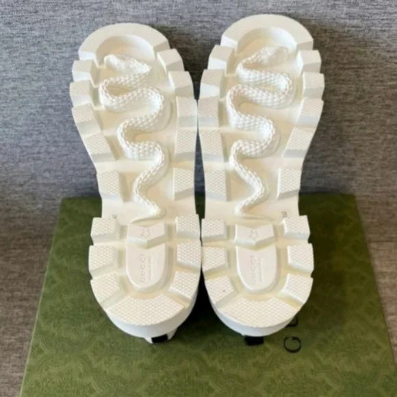 NEW Gucci Women's White & Black Matelassé Chelsea Boot 643958 DH7D0 G 38 US 8 Ankle Boots & Booties